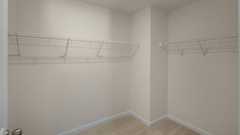Galen Walk-in Closet