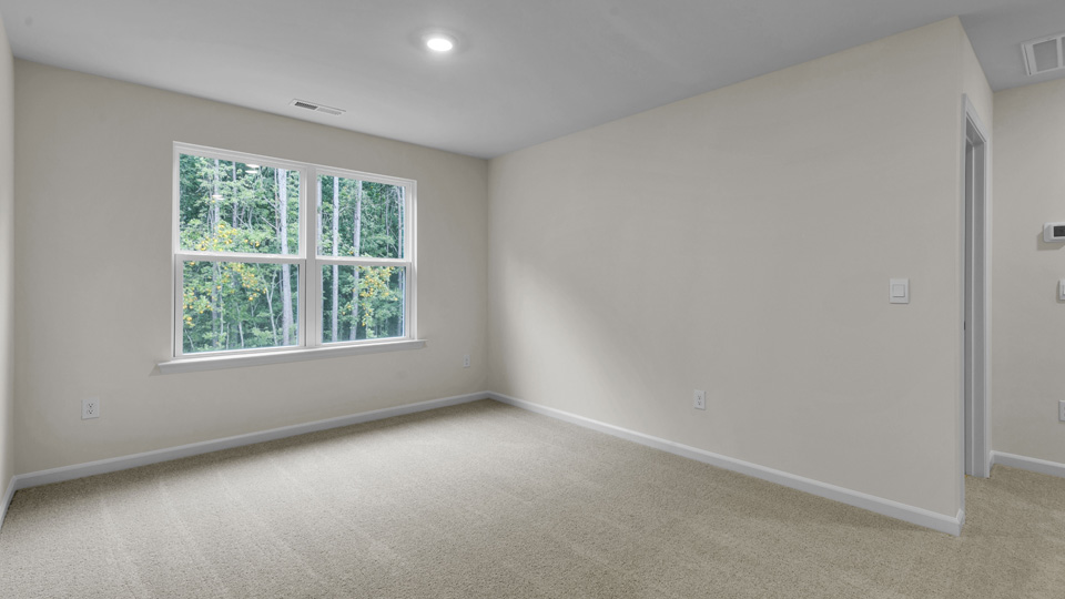 Loft area with carpet