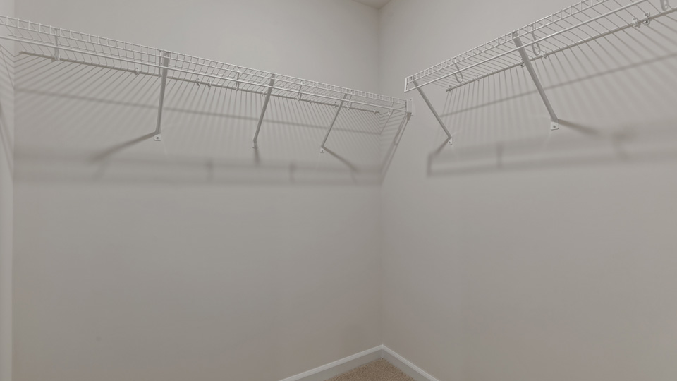 Walk-in closet