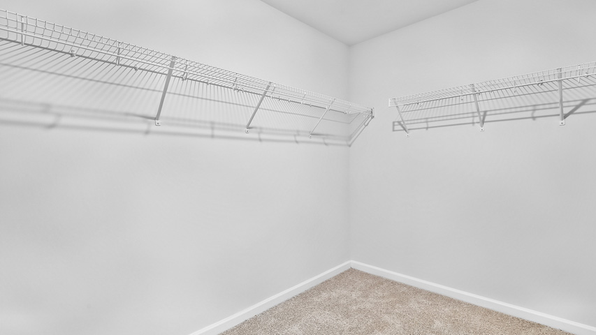 Walk-in closet
