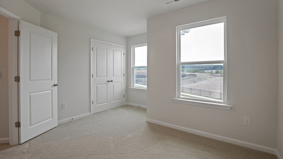 Loft area with carpet