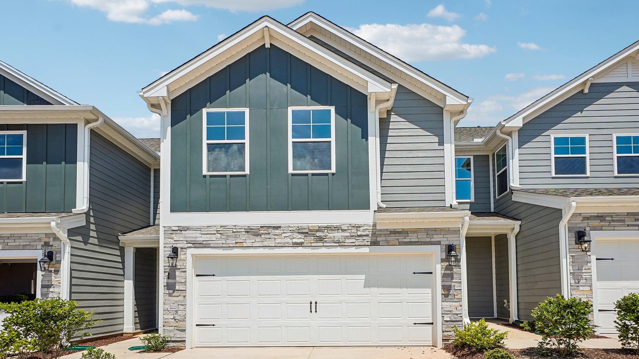 713 Gold Hill Way exterior