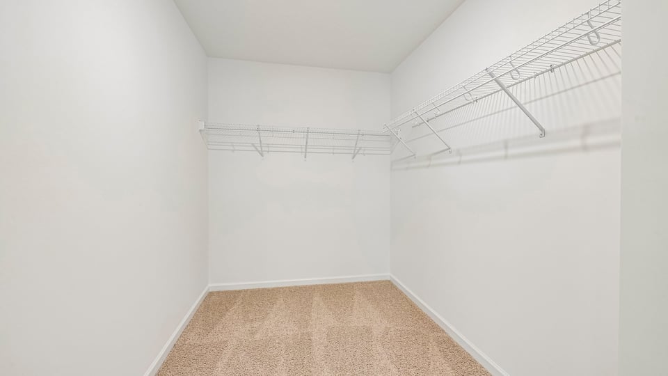 walkin closet with wire shelving