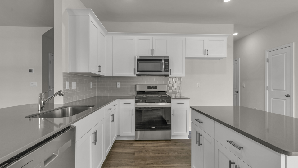 Kitchen with quartz counters