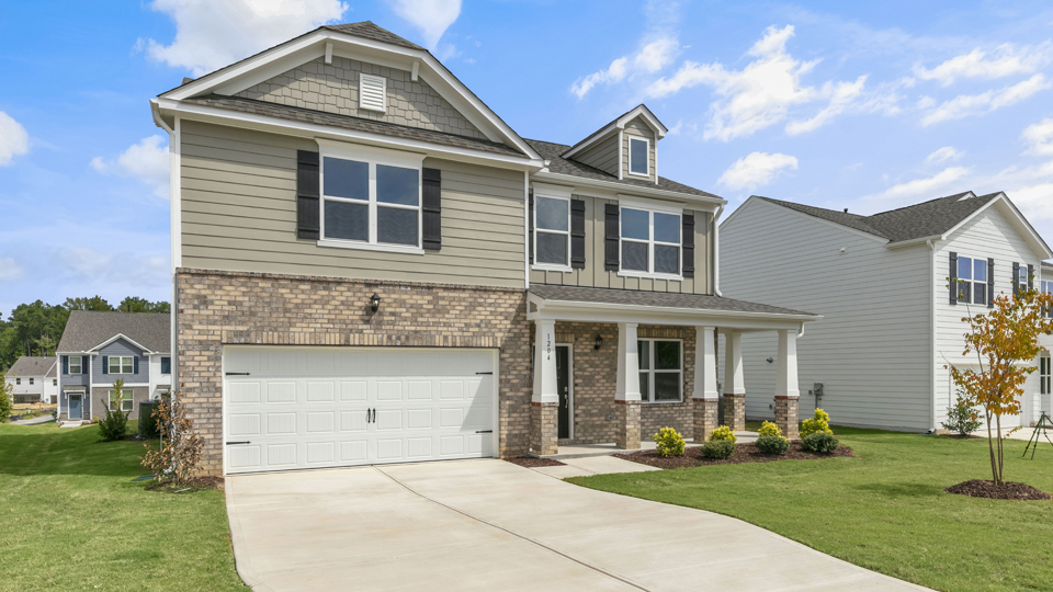 * Photos are not of actual home or interior features and are representative of floor plan only. *