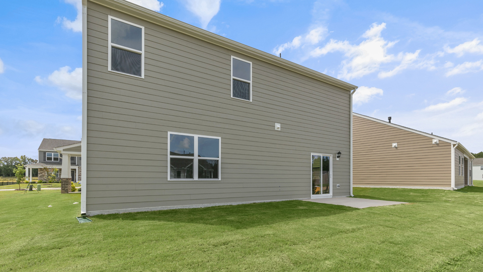 \* Photos are not of actual home or interior features and are representative of floor plan only. *