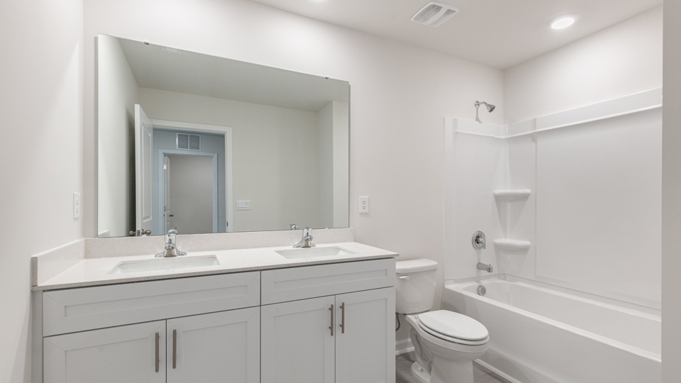 Bathroom with quartz counters
