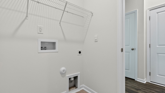laundry room with washer and dryer hookups