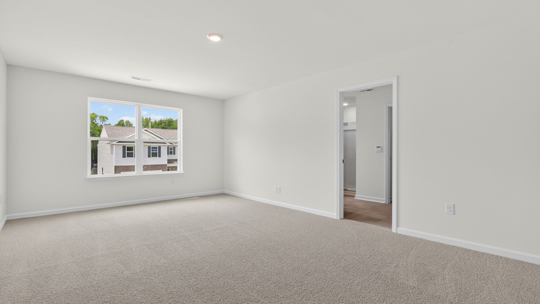bedroom with carpet flooring