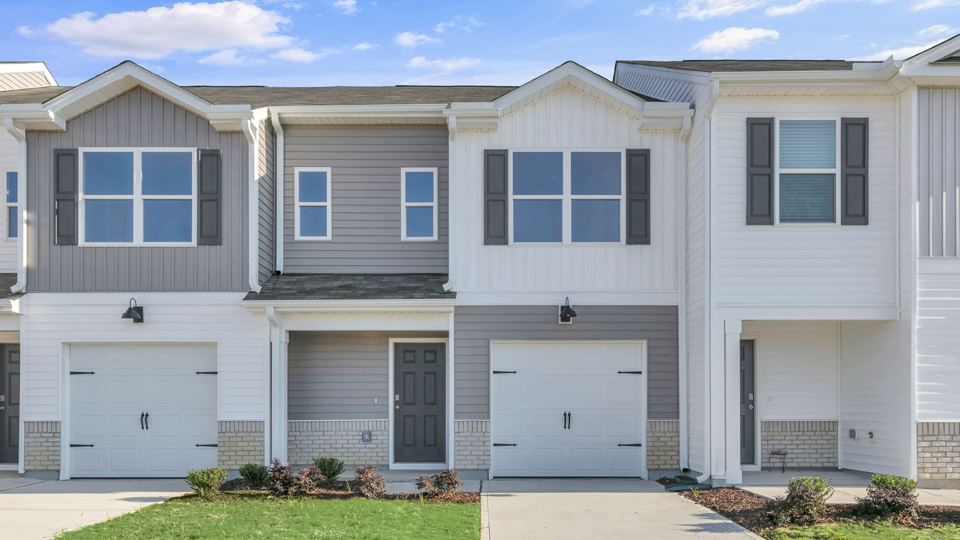 43 Bee Garden Court exterior