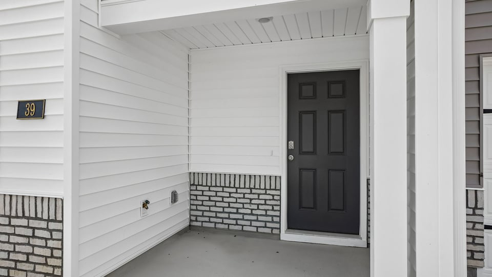 FRONT ENTRANCE MITCHELL EXPRESS-B2