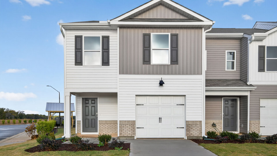 14 Bee Garden Court exterior