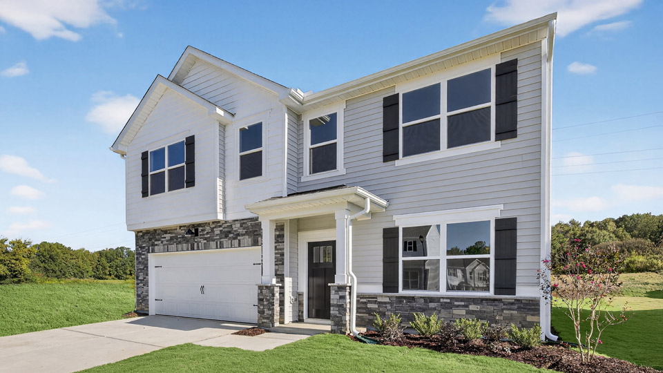 * Photos are not of actual home or interior features and are representative of floor plan only. *