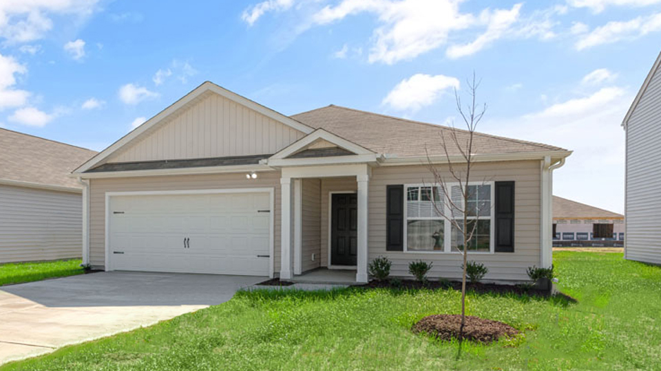 * Photos are not of actual home or interior features and are representative of floor plan only. *