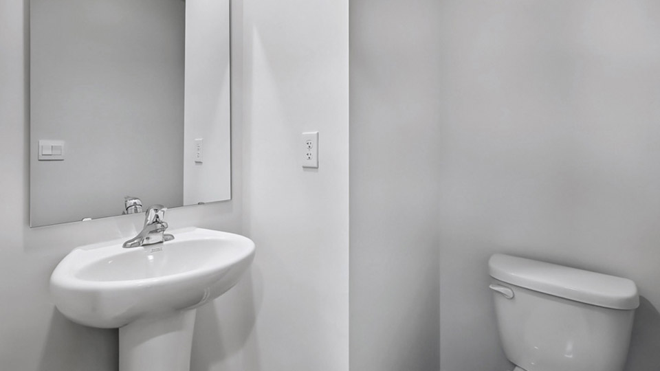 half bath with pedestal sink