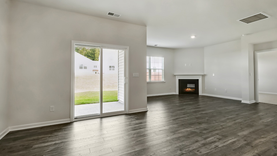 DINING AREA/LIVING ROOM