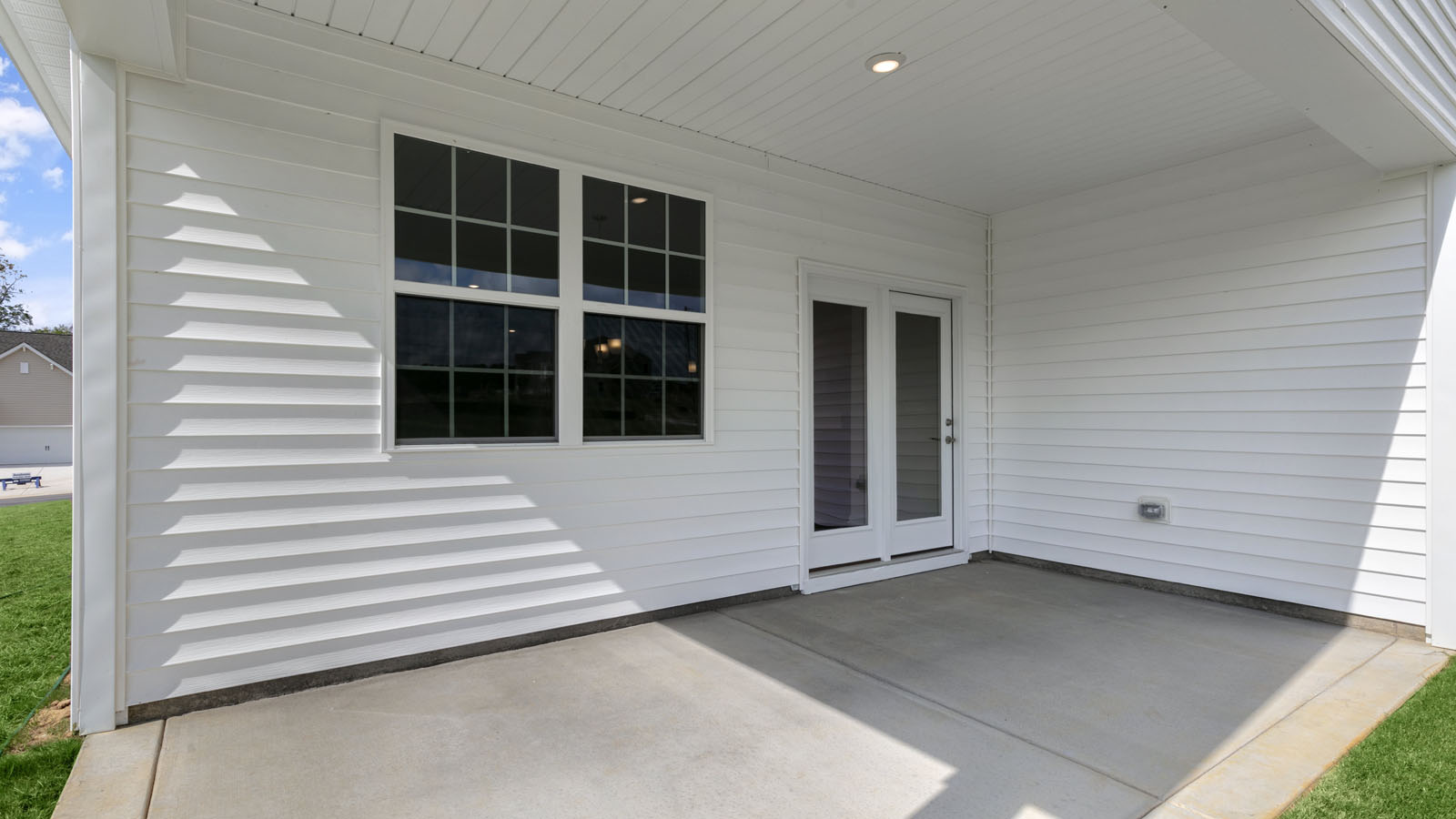 REAR COVERED PATIO