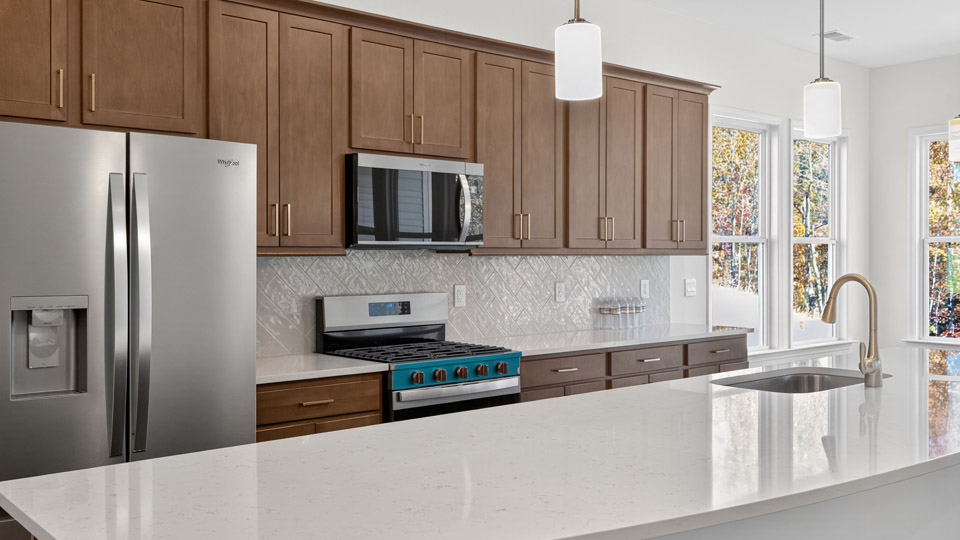 Kitchen with quartz counters