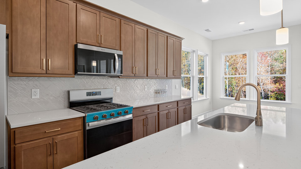Kitchen with quartz counters