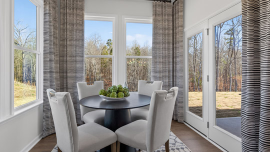 breakfast area with lots of natural lighting