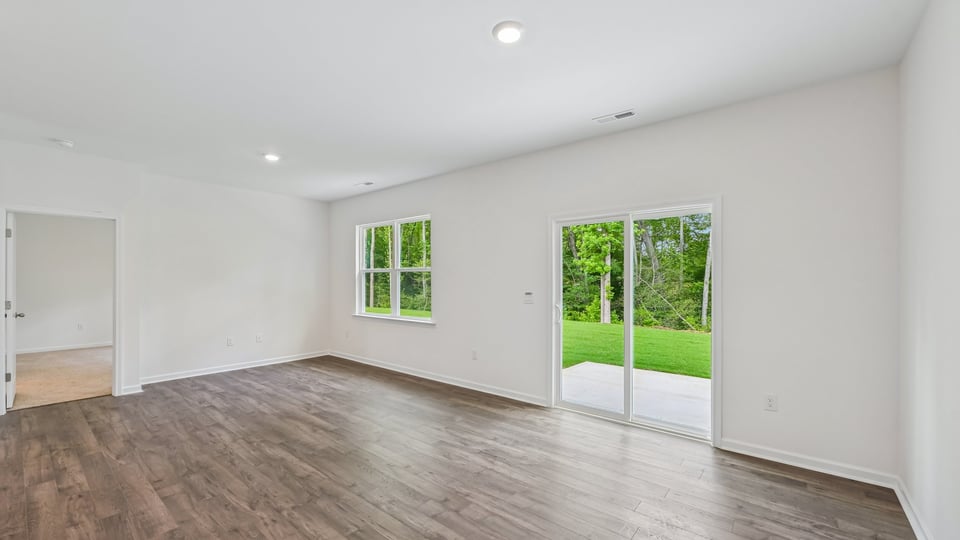 DINING ROOM/GREAT ROOM