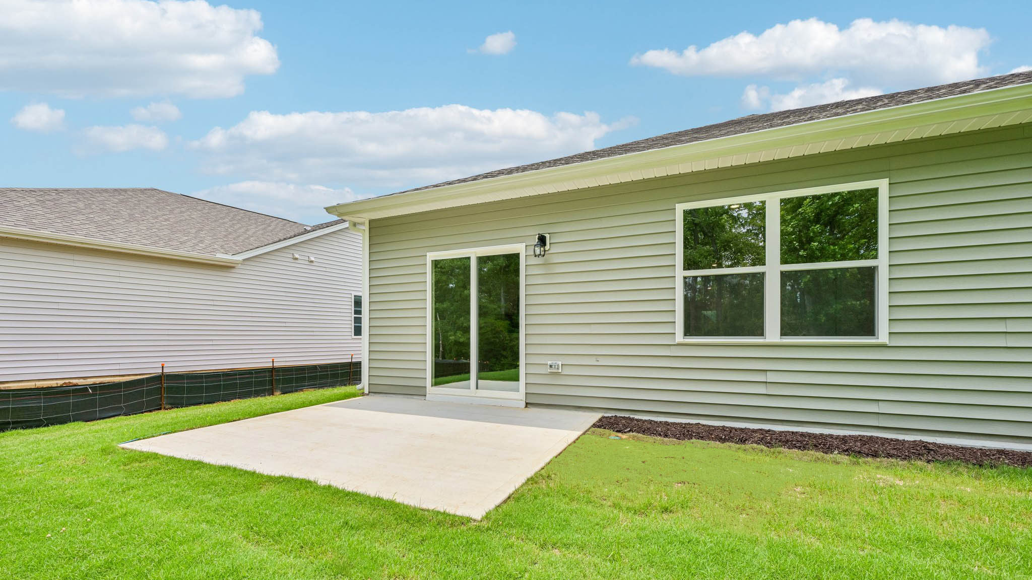 REAR PATIO