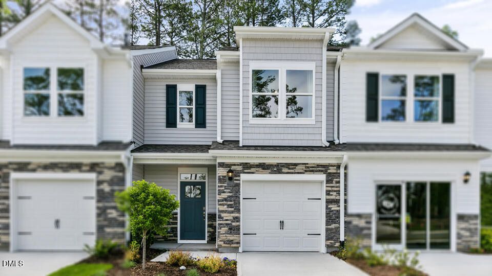 5310 Chapel Townes Way exterior