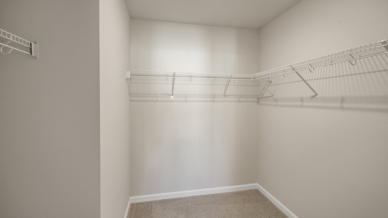 Walk-in closet