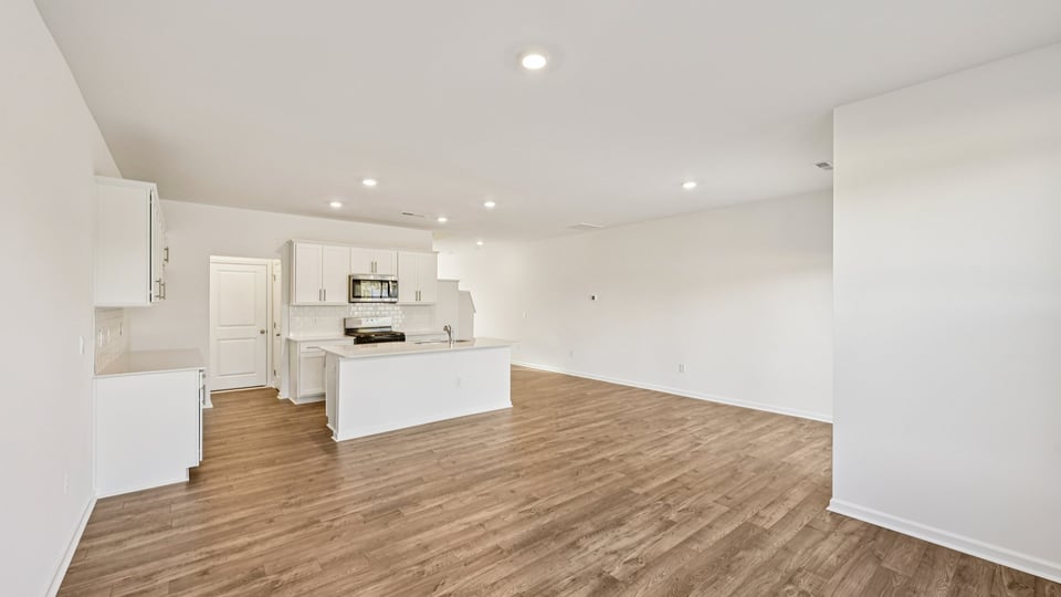 1ST FLOOR LIVING AREAS