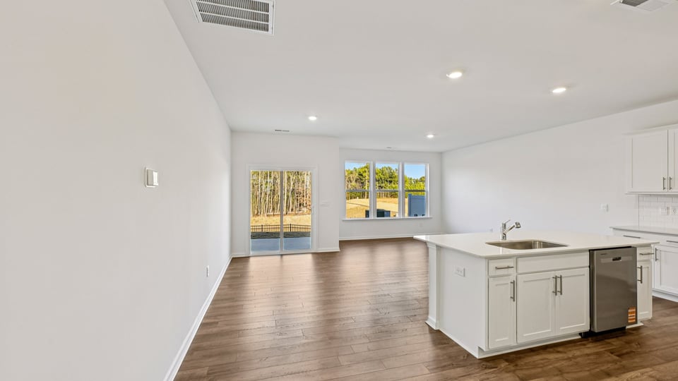 1ST FLOOR LIVING AREAS