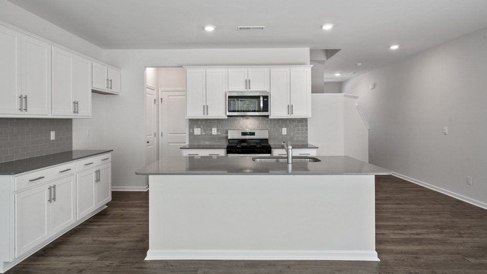 Kitchen with quartz counters