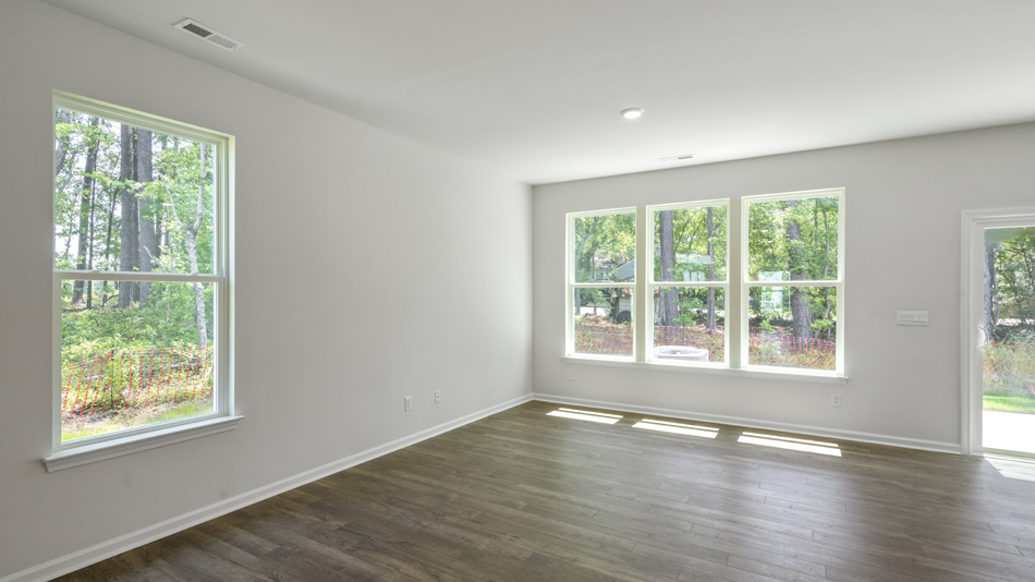 Living and Dining Area