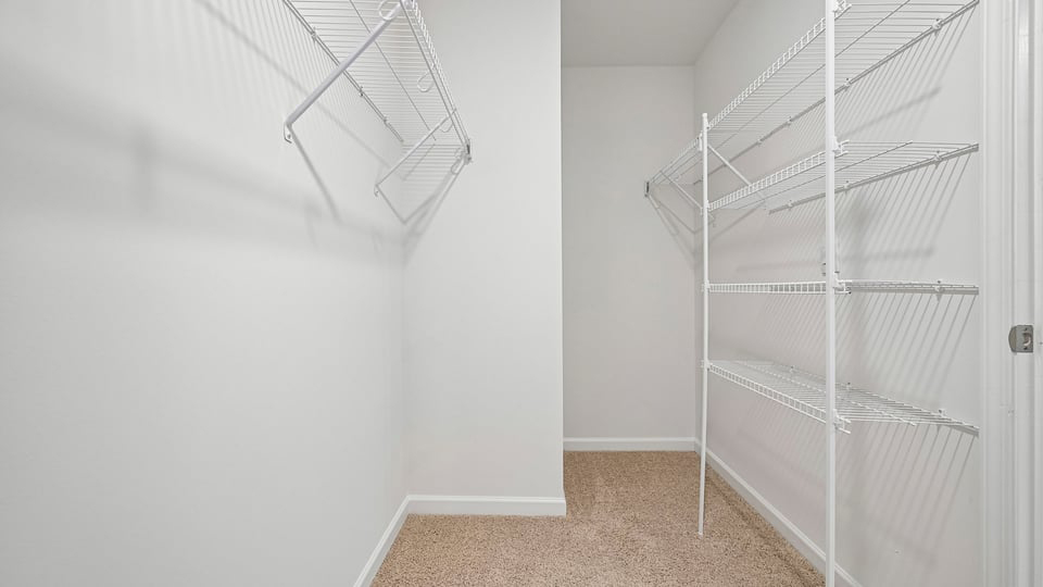 walk in closet