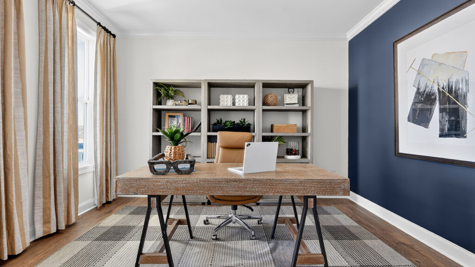 Dining/Office