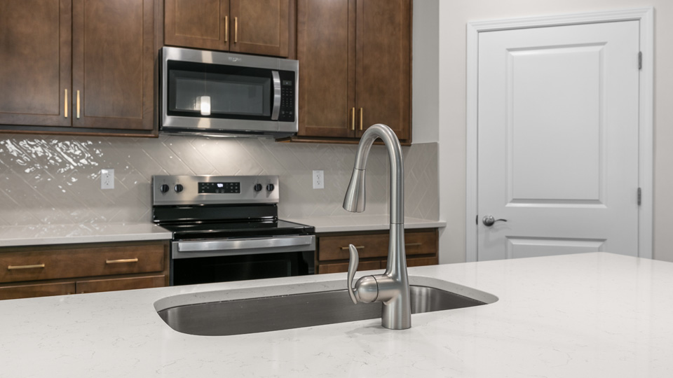 Kitchen with quartz counters