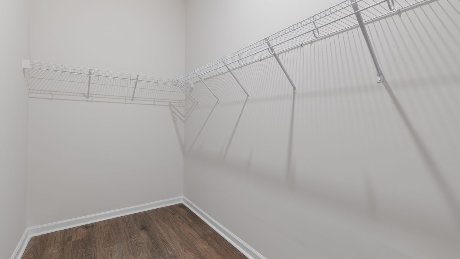 Closet with wire shelving