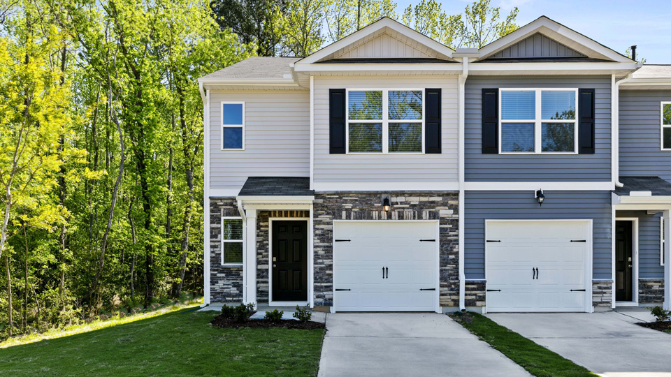 Front exterior, Pearson A5