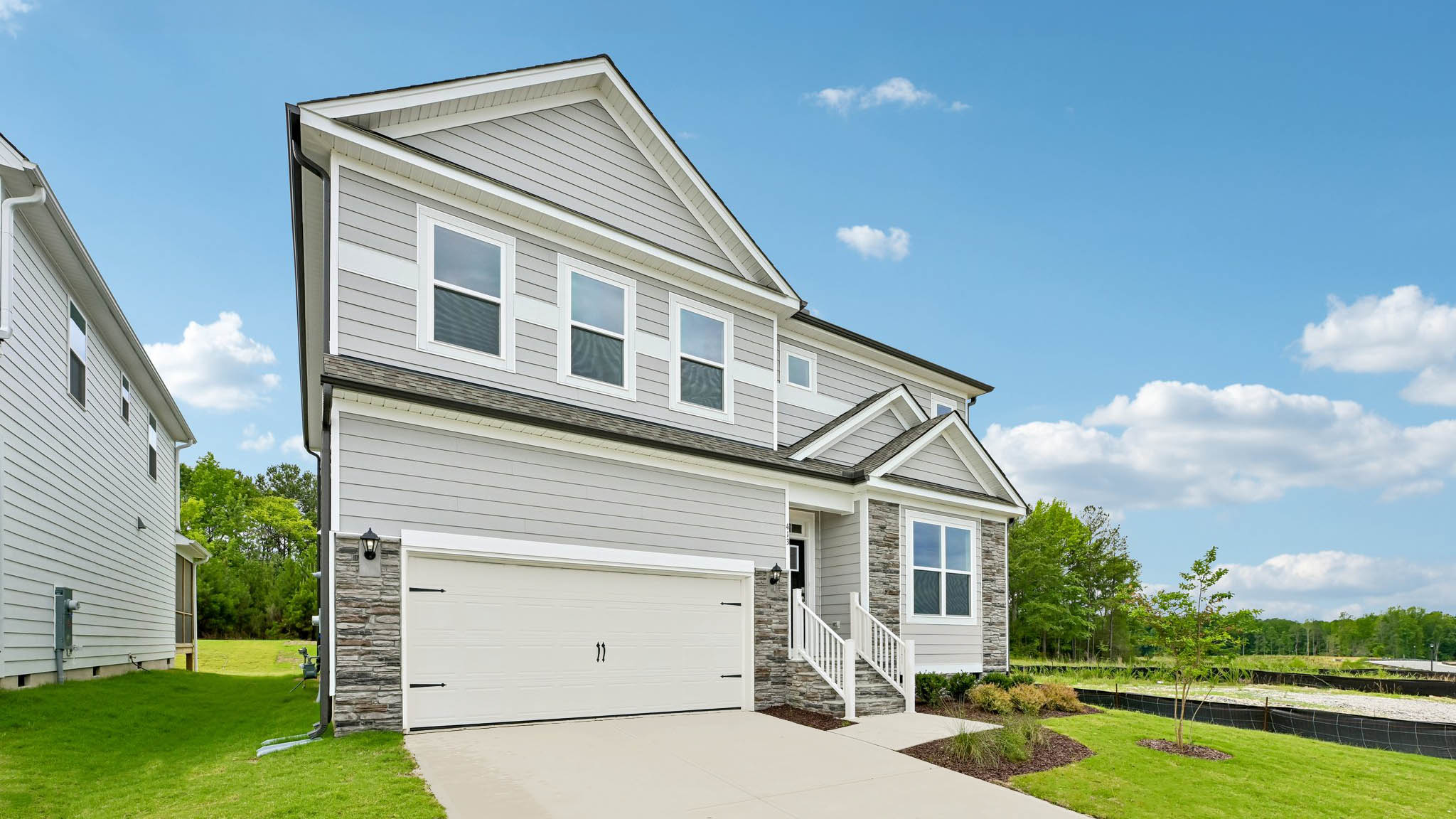 summit c exterior