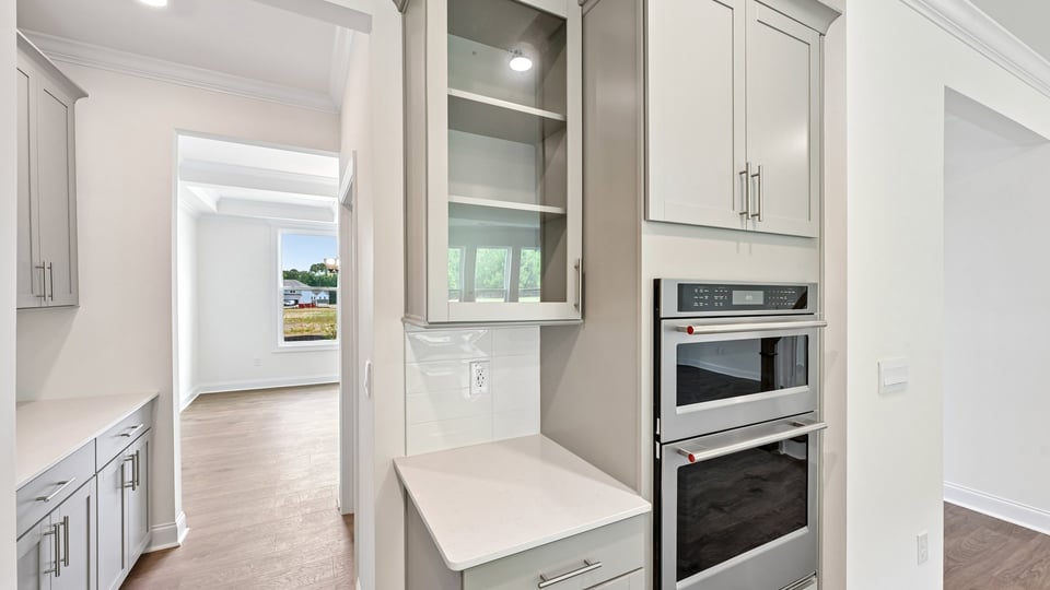 gourmet kitchen