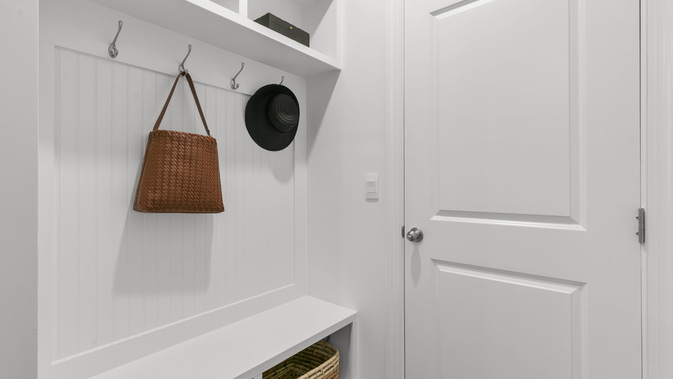 mudbench dropzone with cubbies and hooks