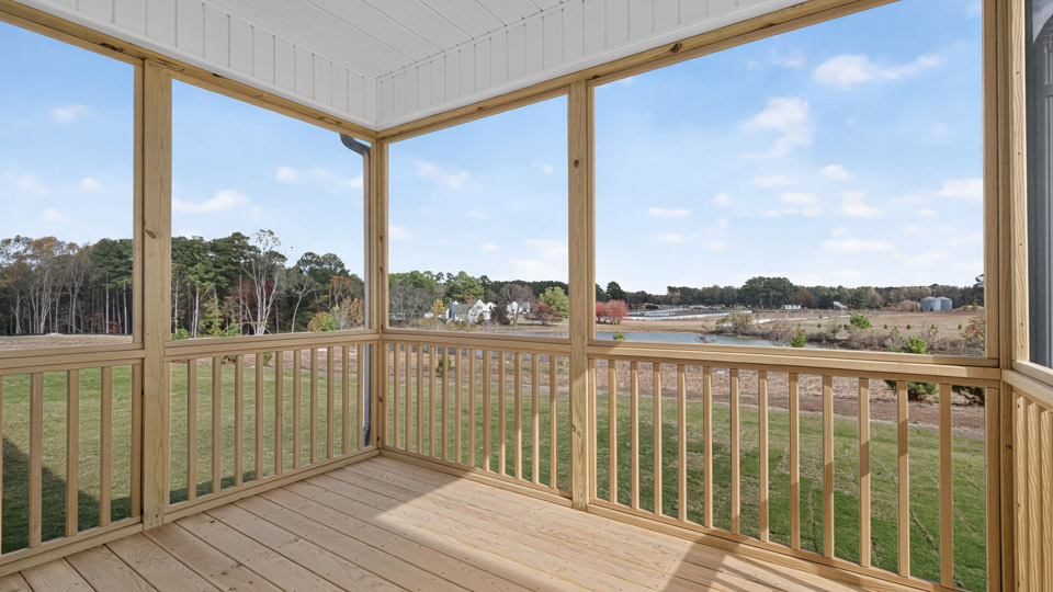 covered and screened in back deck