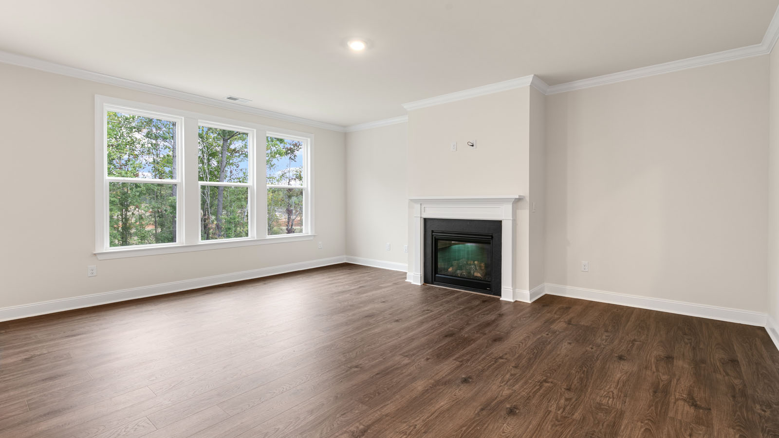 Living area with revwood flooring