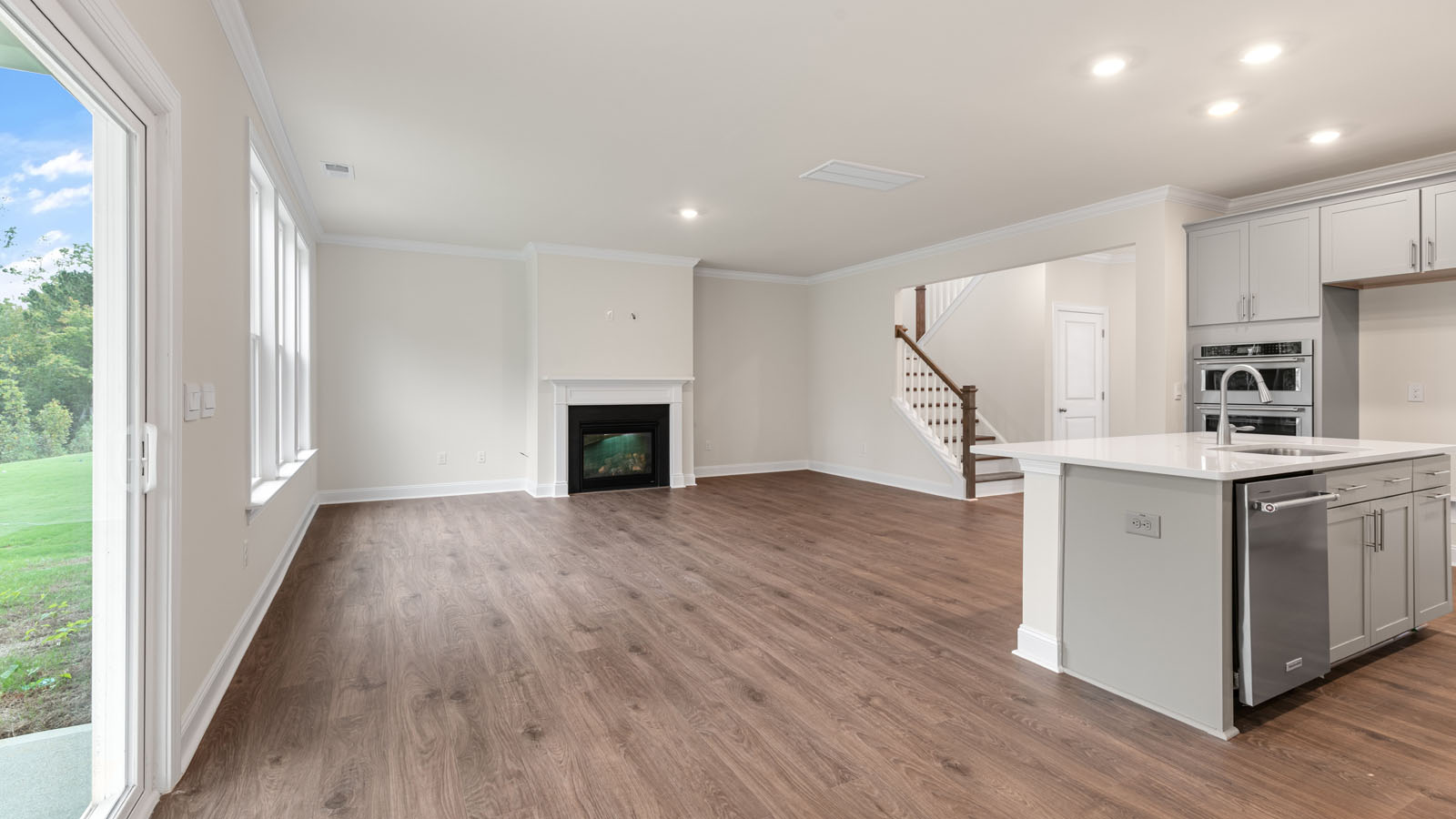 Kitchen with quartz countertops