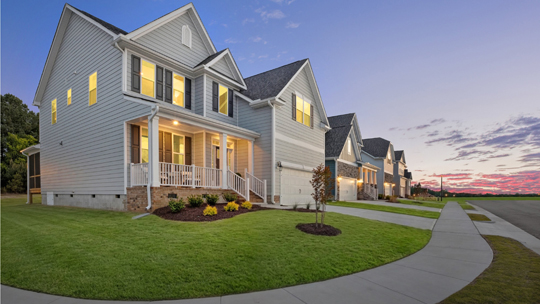 fleetwood c exterior twilight photo streetscape