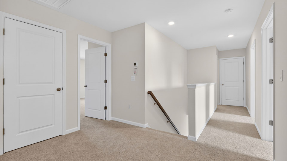 Upstairs loft/landing area