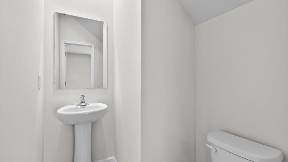 half bath with single pedestal sink