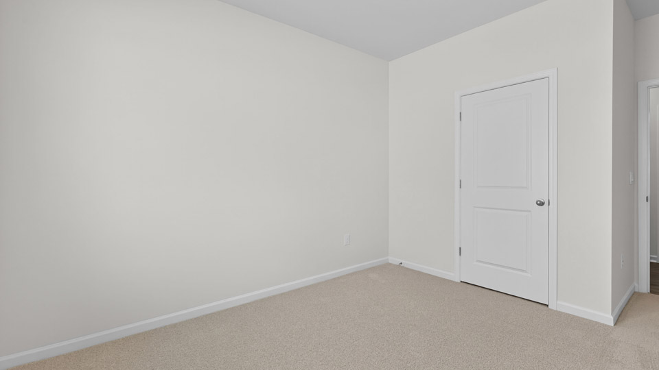 Bedroom with carpet floor and closet