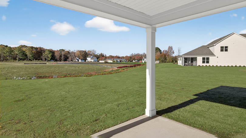 backyard with concrete covered patio