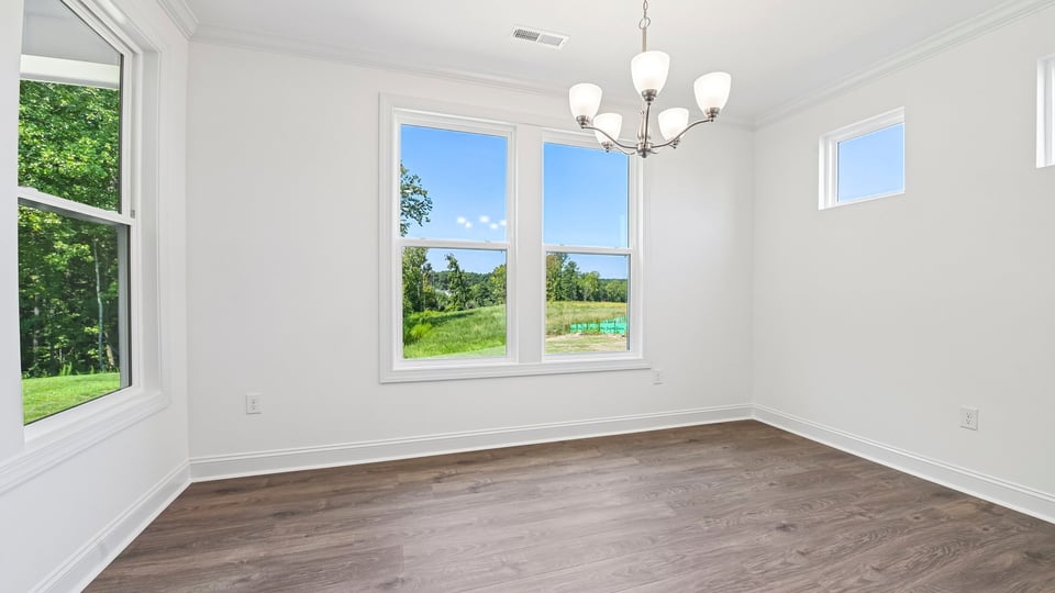 breakfast area off of kitchen