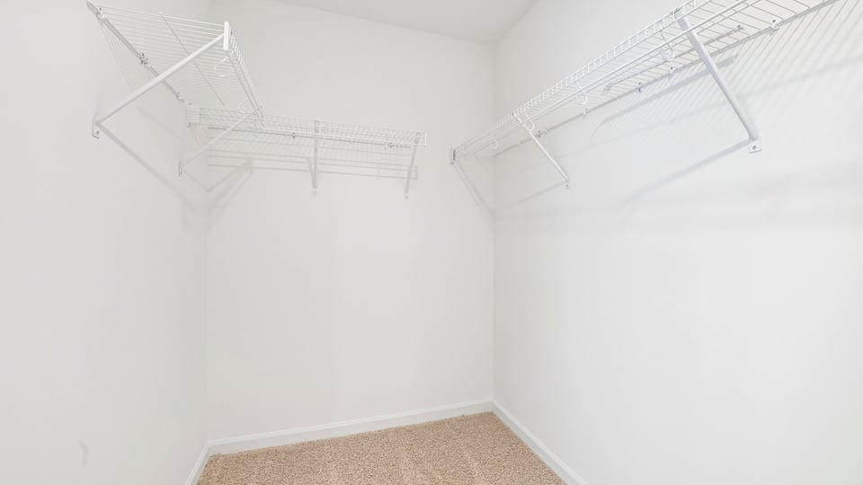 walkin closet with wire shelving